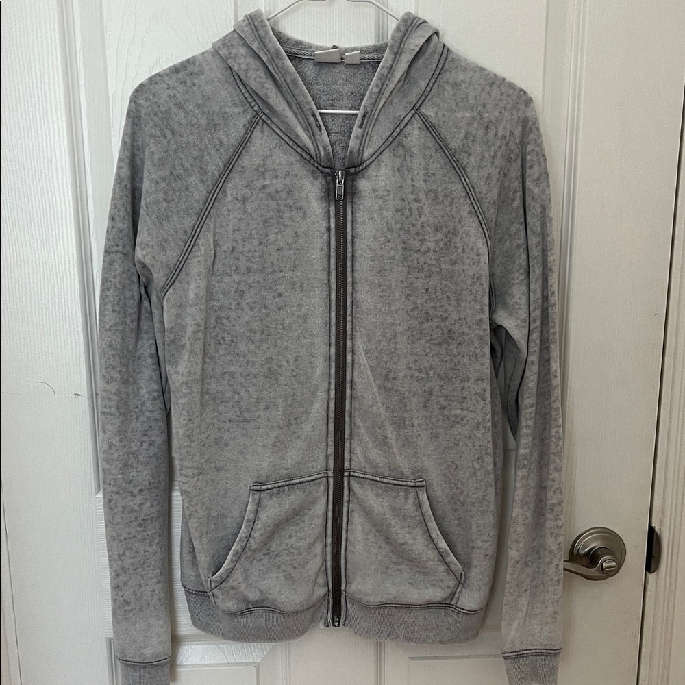 bp Light Gray Hoodie
